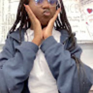 Meet your Posher, Lia